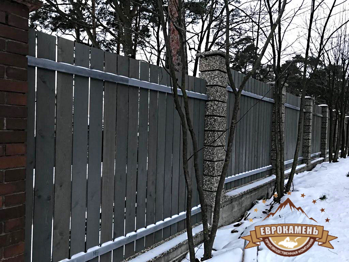 Забор из наборных бетонных блоков Черноморская галька, Московская бласть, г. Одинцово